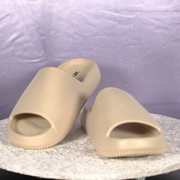 XRay Foam Slide Sandals Beige Mens Size 11 main image 4